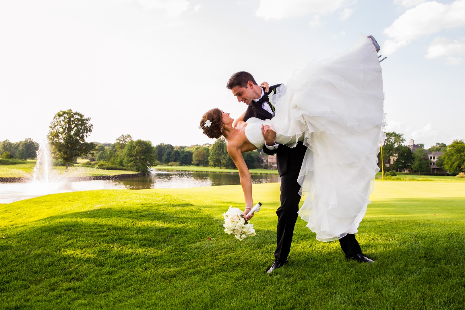 latest wedding photo pose ideas for couple /wedding photoshoot pose/wedding  poses for bride & groom - YouTube